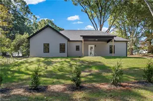 2303 Frederick Dr, Winston-Salem, NC 27103 - Photo 26