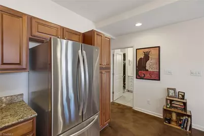 605 Market Street #208, Greensboro, NC 27401 - Photo 18