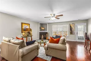 4107 Laurel Creek Dr, Greensboro, NC 27405 - Photo 6