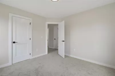 207 E Parker Street, Graham, NC 27253 - Photo 12
