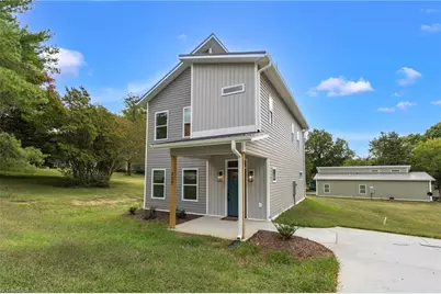 207 E Parker Street, Graham, NC 27253 - Photo 26