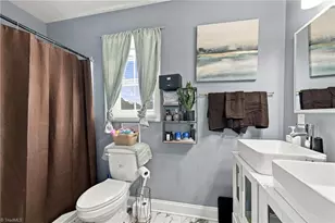 429 Monroe St, Eden, NC 27288 - Photo 8