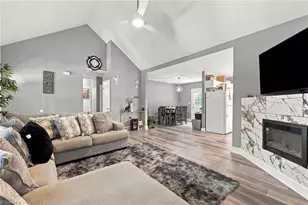 429 Monroe St, Eden, NC 27288 - Photo 4