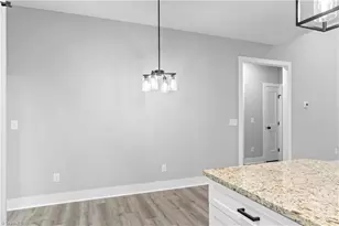 2309 Frederick Dr, Winston-Salem, NC 27103 - Photo 12