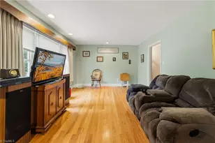 1609 Normandy Ln, Winston-Salem, NC 27103 - Photo 10