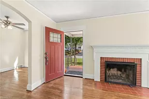 812 Holland St, Winston-Salem, NC 27101 - Photo 8