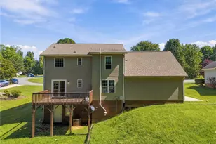 1105 Fox Hunt Ln, Reidsville, NC 27320 - Photo 28