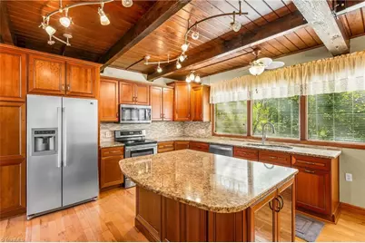 5901 La Sierra Drive, Pfafftown, NC 27040 - Photo 10