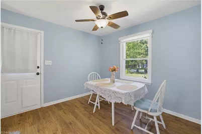 8009 Tam Oshanter Drive, Greensboro, NC 27409 - Photo 8