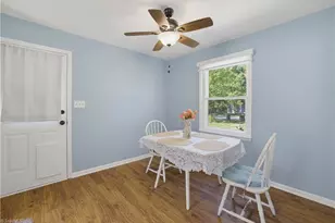 8009 Tam O'Shanter Dr, Greensboro, NC 27409 - Photo 8