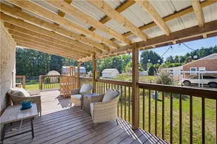 8009 Tam O'Shanter Dr, Greensboro, NC 27409 - Photo 22