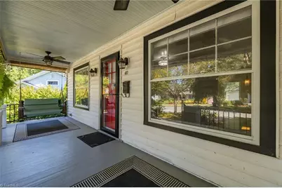 407 W Bessemer Avenue, Greensboro, NC 27401 - Photo 2