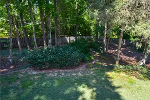 4017 Preswick Ct, High Point, NC 27265 - Photo 34