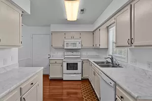 1903 Kildare Woods Dr, Greensboro, NC 27407 - Photo 6