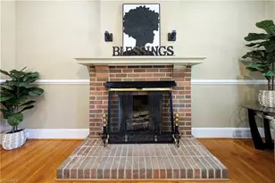 3606 Country Club Rd, Winston-Salem, NC 27104 - Photo 6
