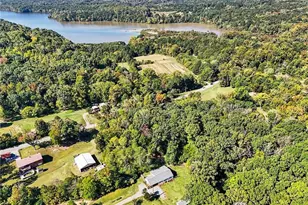 292 Leonard Dr, Thomasville, NC 27360 - Photo 32