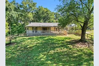 292 Leonard Drive, Thomasville, NC 27360 - Photo 24