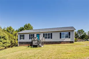 3242 Creekridge Country Rd, Randleman, NC 27317 - Photo 1