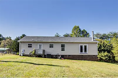 3242 Creekridge Country Road, Randleman, NC 27317 - Photo 2
