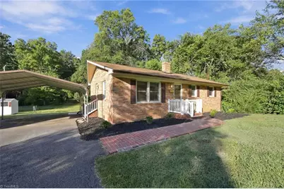 2723 Trail One, Burlington, NC 27215 - Photo 4