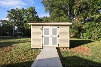 2723 Trail One, Burlington, NC 27215 - Photo 6