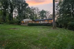 3301 Forsyth Dr, Greensboro, NC 27407 - Photo 42