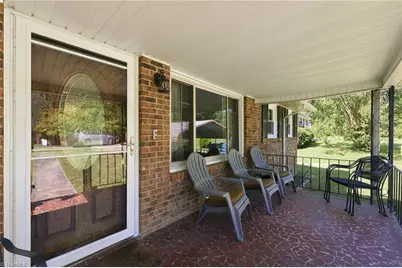 1612 Brannock Drive, Greensboro, NC 27406 - Photo 4