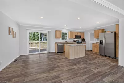 166 Christophers Court, Lexington, NC 27295 - Photo 10