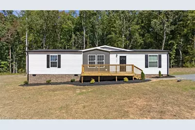 166 Christophers Court, Lexington, NC 27295 - Photo 1