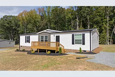 166 Christophers Court, Lexington, NC 27295 - Photo 2
