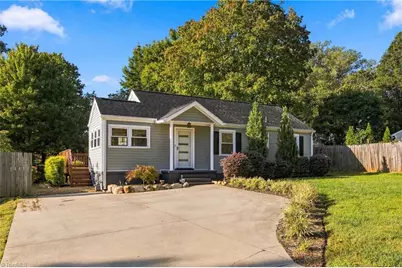 2331 Fortune Lane, Greensboro, NC 27408 - Photo 2