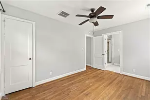 2331 Fortune Ln, Greensboro, NC 27408 - Photo 12