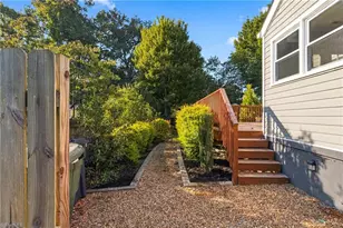 2331 Fortune Ln, Greensboro, NC 27408 - Photo 18