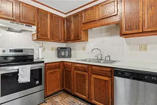 439 James Ct, High Point, NC 27265 - Photo 8