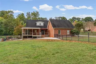 1013 Brookhaven Ln, Yadkinville, NC 27055 - Photo 46