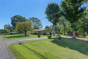 3445 Midway Acres Rd, Asheboro, NC 27205 - Photo 4