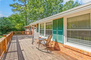 645 Hodgin Valley Rd, Pleasant Garden, NC 27313 - Photo 2