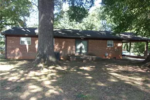 3439 Hillside Dr, High Point, NC 27265 - Photo 32
