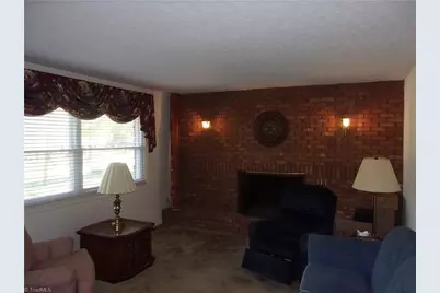 3439 Hillside Drive, High Point, NC 27265 - Photo 4