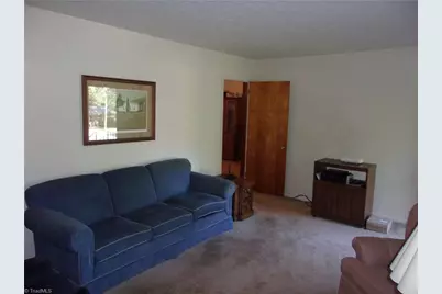 3439 Hillside Drive, High Point, NC 27265 - Photo 6