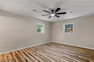 513 Sherbrook Dr, High Point, NC 27262 - Photo 18