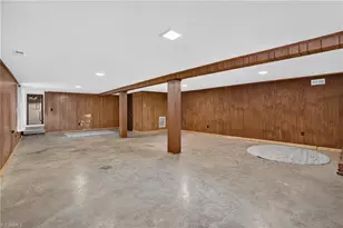 3453 McConnell Rd, Greensboro, NC 27405 - Photo 22