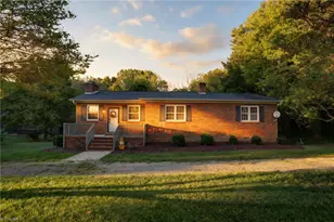 3453 McConnell Rd, Greensboro, NC 27405 - Photo 36