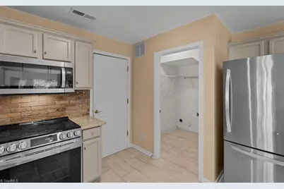 754 Peachtree Meadows Circle, Kernersville, NC 27284 - Photo 14