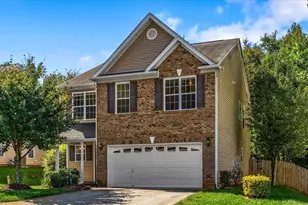 754 Peachtree Meadows Cir, Kernersville, NC 27284 - Photo 2