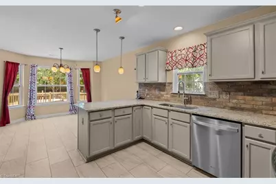 754 Peachtree Meadows Circle, Kernersville, NC 27284 - Photo 16