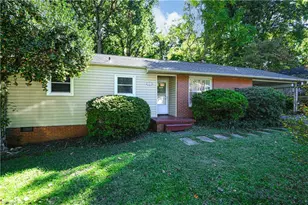 3809 Parkwood Dr, Greensboro, NC 27403 - Photo 28