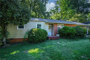3809 Parkwood Dr, Greensboro, NC 27403 - Photo 24
