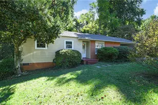 3809 Parkwood Dr, Greensboro, NC 27403 - Photo 26