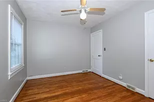 3809 Parkwood Dr, Greensboro, NC 27403 - Photo 18